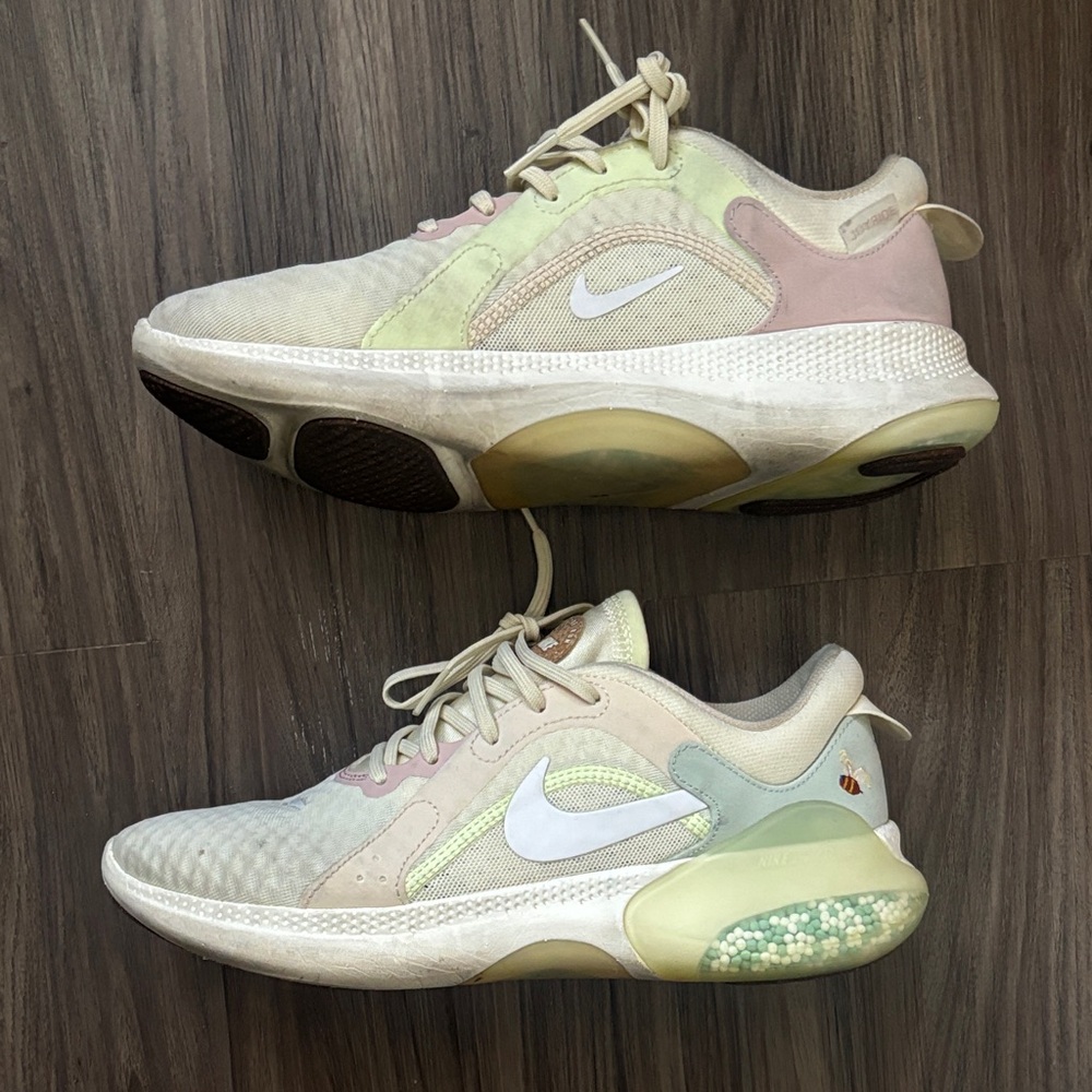Limited Edition Nike Joyride Dual Run 2 Bee Sneaker